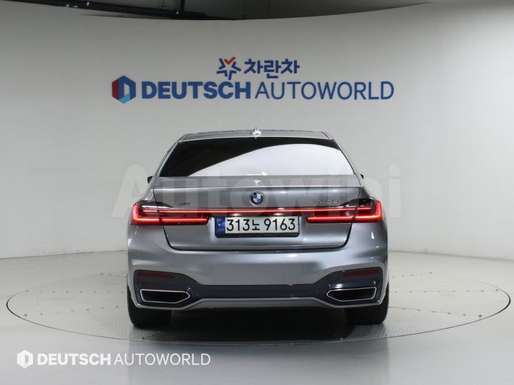 BMW 7 Series 2022 — 4