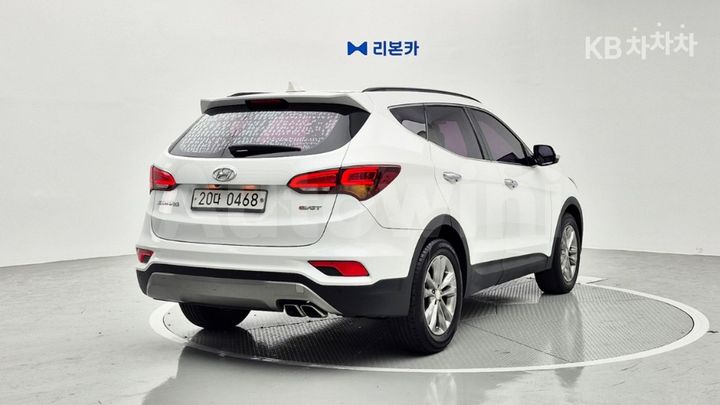 Hyundai SantaFe 2016 — 4