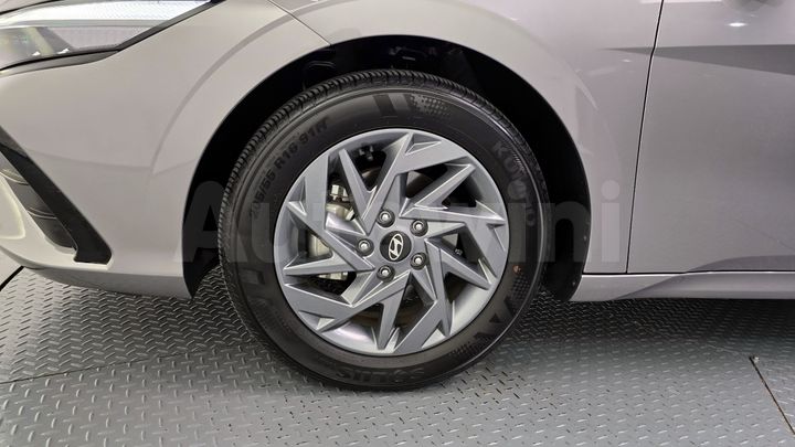 Hyundai Avante 2024 — 5