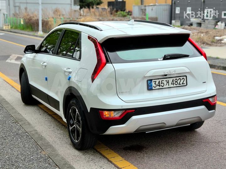 Kia Niro 2022 KNACP81EGNA004863 — 2