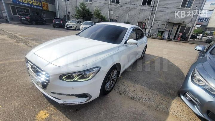 Hyundai Grandeur 2018 — 4