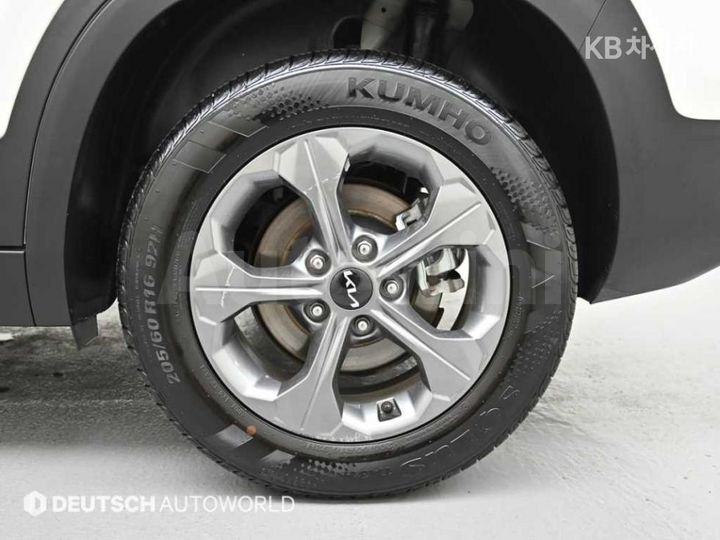 Kia Seltos 2025 — 5
