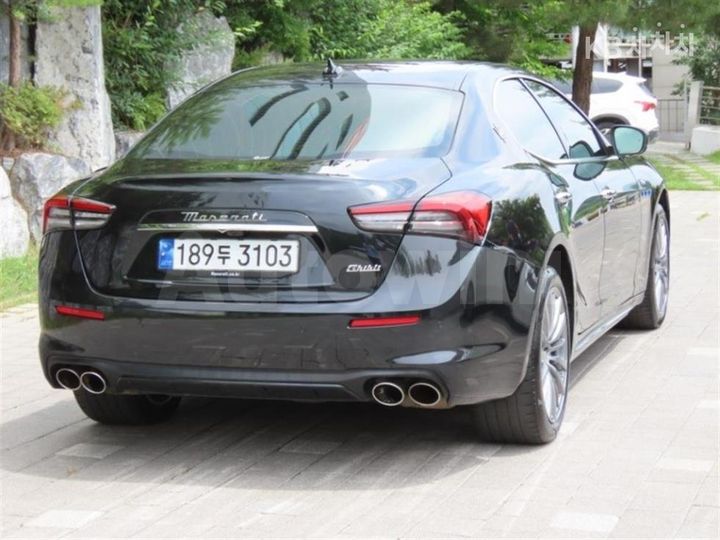 Maserati Ghibli 2022 — 3