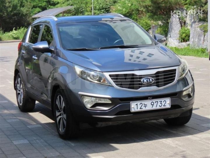 Kia Sportage 2011 — 2