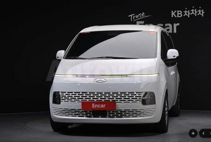 Hyundai Staria 2022 — 2
