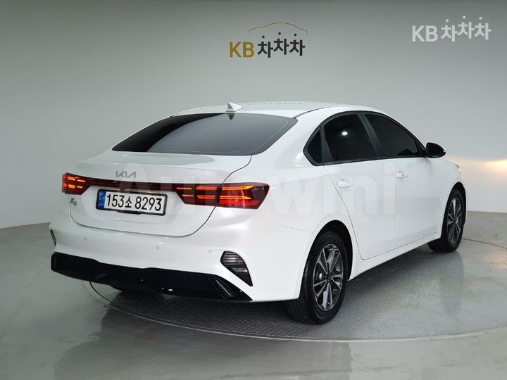 Kia K3 2022 KNAF241BENA157000 — 4