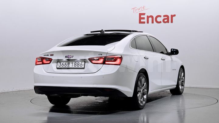 Chevrolet Malibu 2017 — 2
