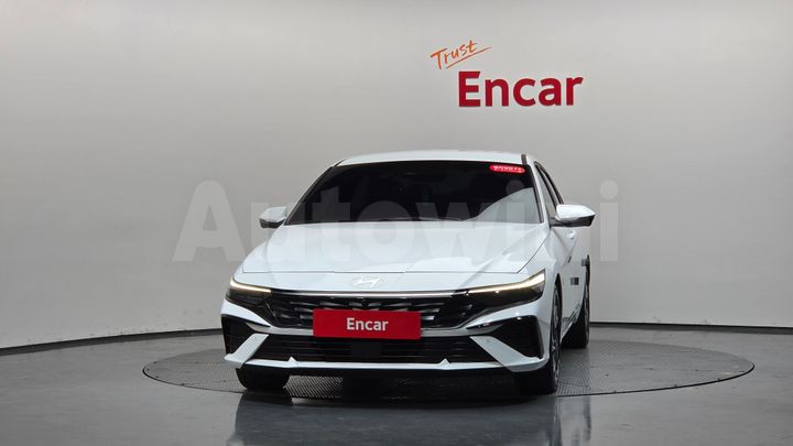 Hyundai Avante 2025 — 2