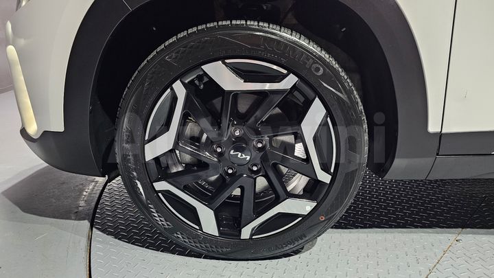 Kia Seltos 2024 — 5