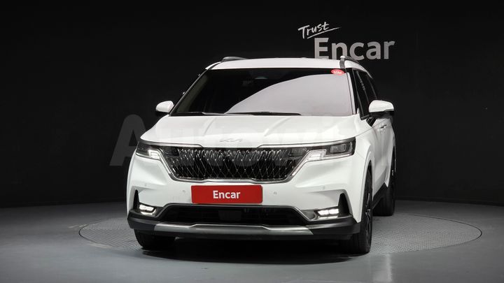 Kia Carnival 2023 — 3