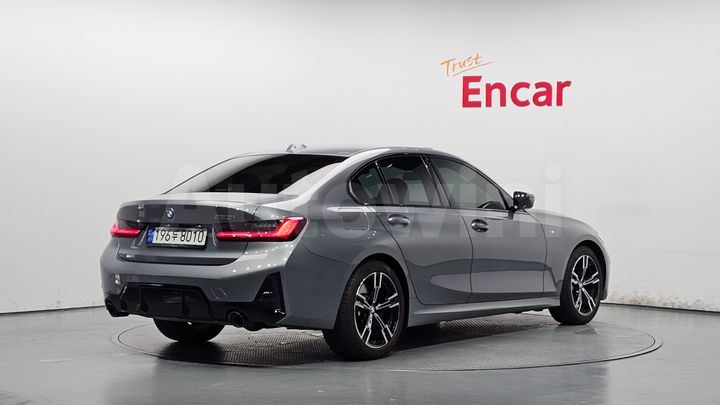 BMW 3 Series 2024 — 2