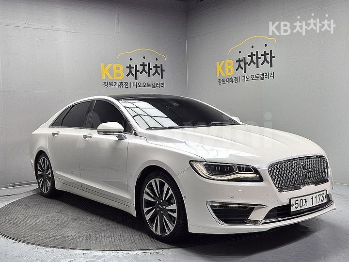 Lincoln MKZ