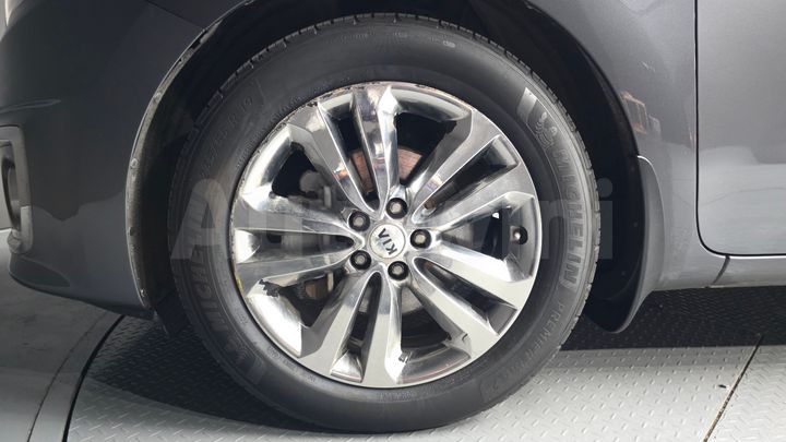 Kia Carnival 2016 — 5