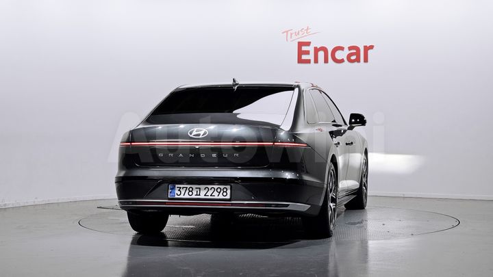 Hyundai Grandeur 2023 — 4