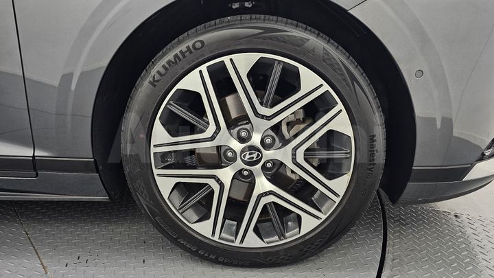 Hyundai Grandeur 2023 — 5