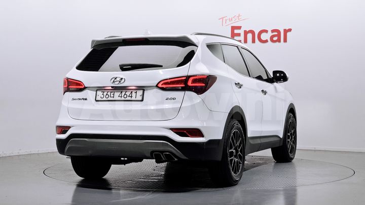 Hyundai SantaFe 2018 — 2