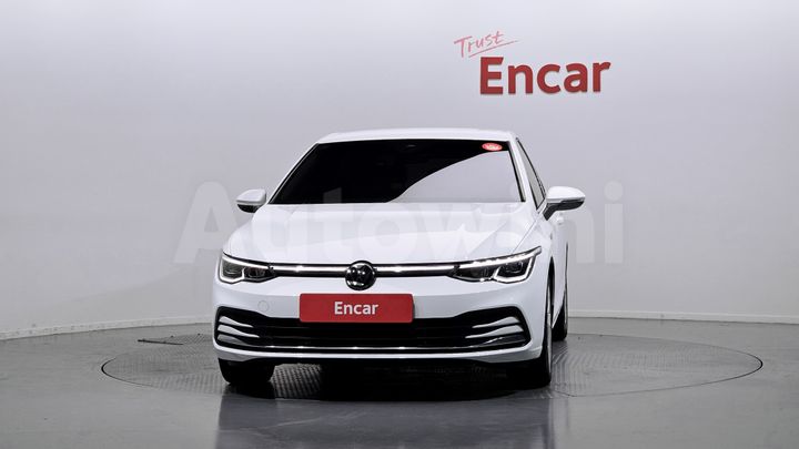 Volkswagen Golf 2022 — 3