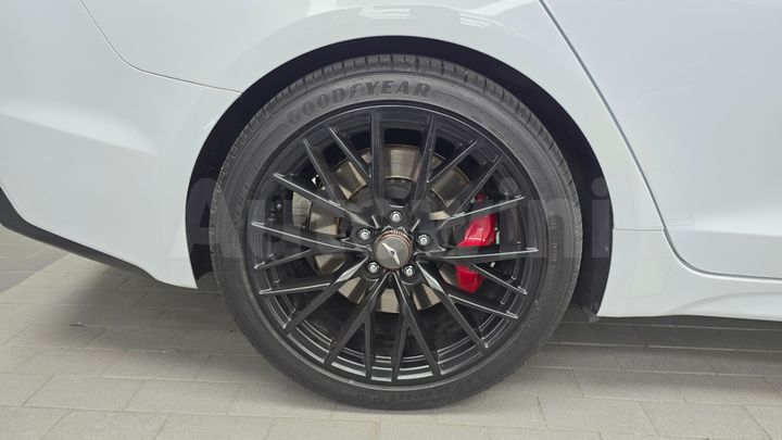 Genesis G70 2018 — 5