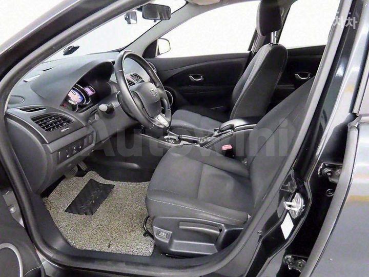 Renault SM3 2015 KNMC4C2HMFP164537 — 5