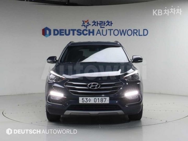 Hyundai SantaFe 2016 — 3