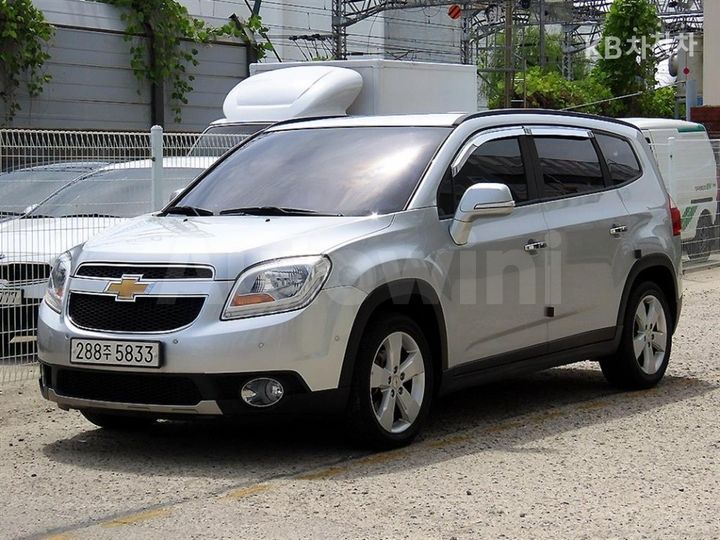 Chevrolet Orlando 2018 — 2