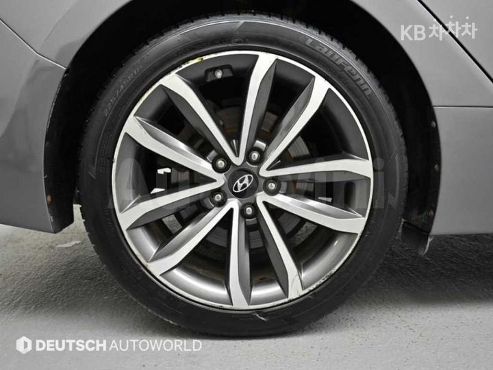 Hyundai i40 2014 — 5