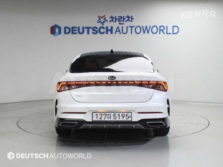 Kia K5 2020 KNAG241ABLA004134 — 4