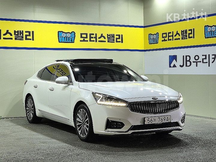Kia K7 2017 KNALB415BHA056202 — 2