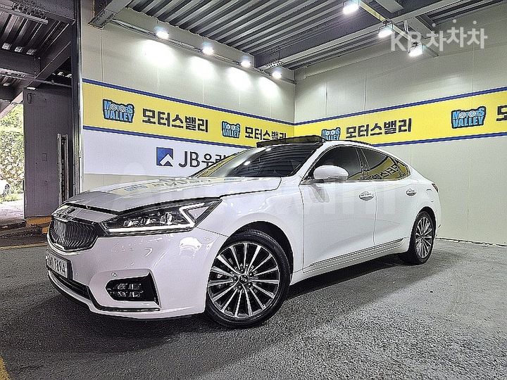 Kia K7 2017 KNALB415BHA056202 — 3