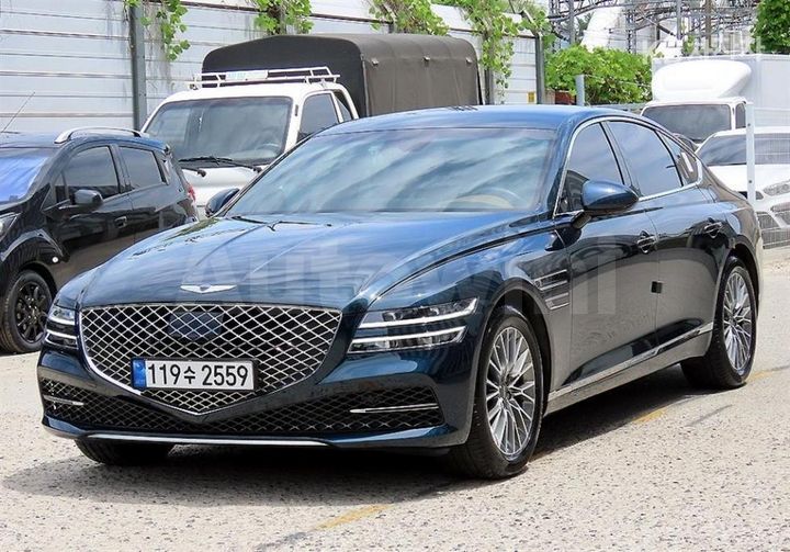 Genesis G80 2022 — 2