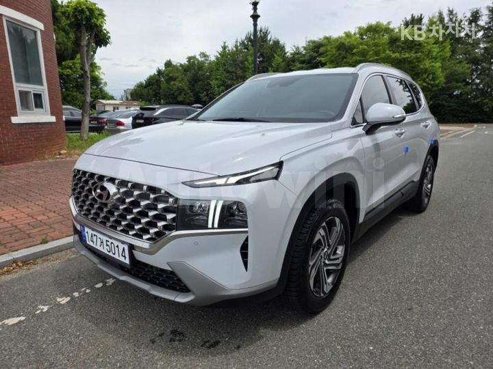 Hyundai SantaFe 2022 KMHS381HGNU434226 — 2