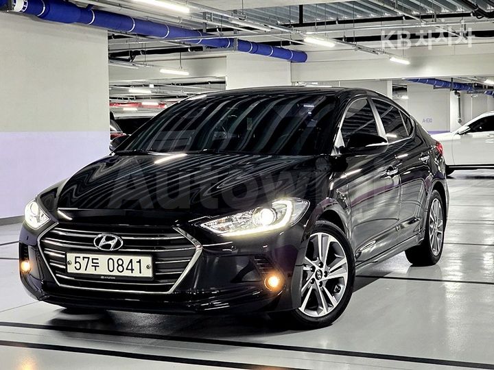 Hyundai Avante 2016 — 2