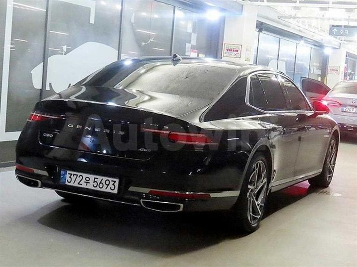 Genesis G90 2022 KMTFA41DDNU013351 — 4