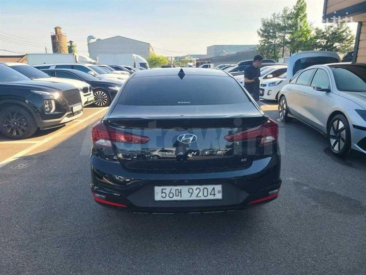 Hyundai Avante 2020 — 4