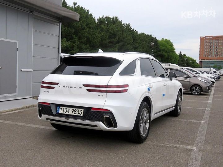 Genesis GV70 2023 — 4