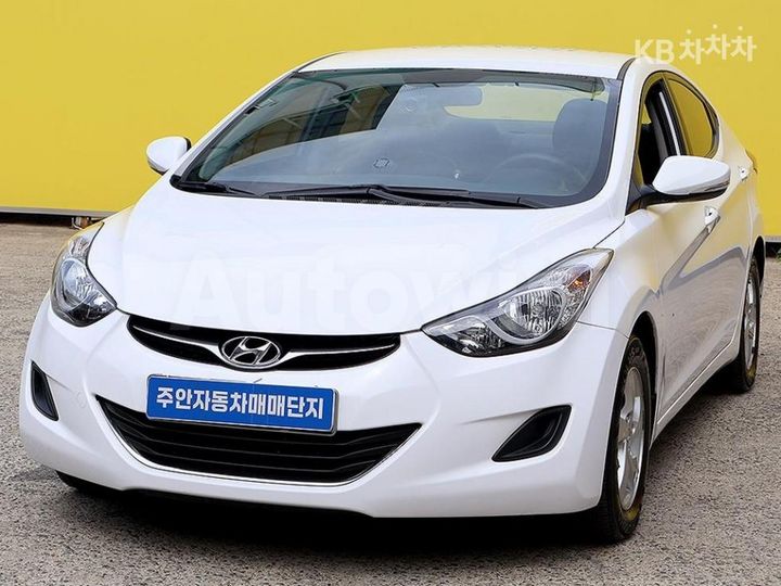 Hyundai Avante 2014 — 2