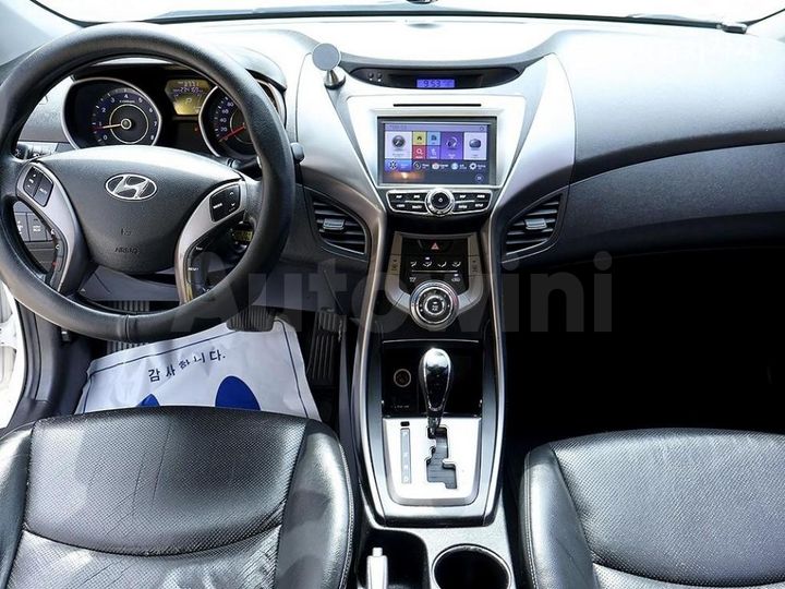 Hyundai Avante 2014 — 5