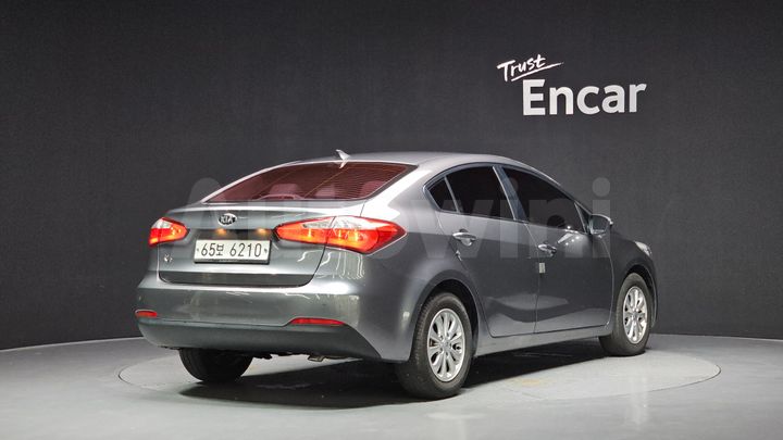 Kia K3 2015 — 2