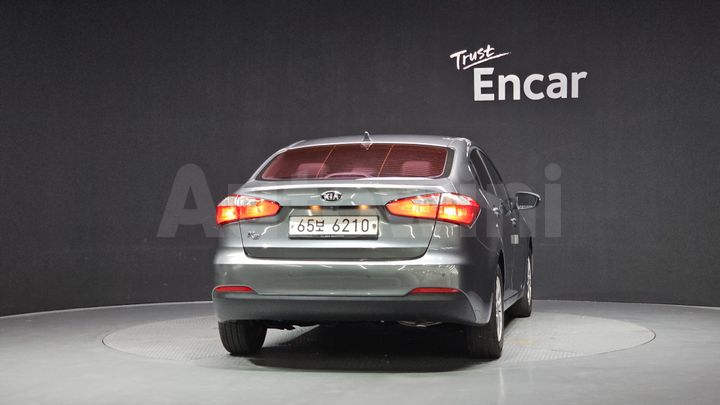 Kia K3 2015 — 4