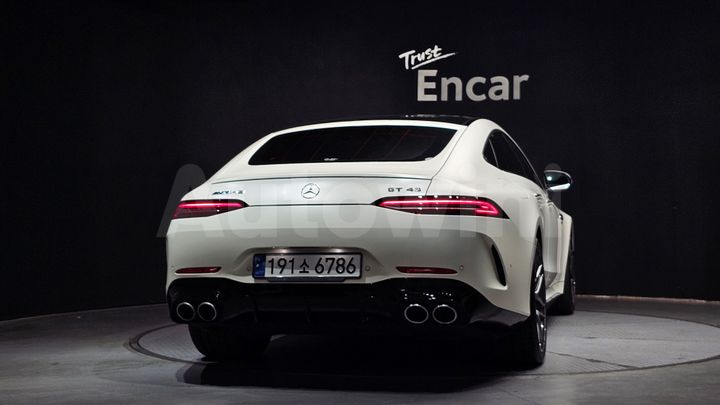 Mercedes-Benz AMG GT 2023 — 4