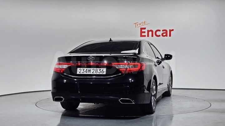 Hyundai Grandeur 2017 — 3