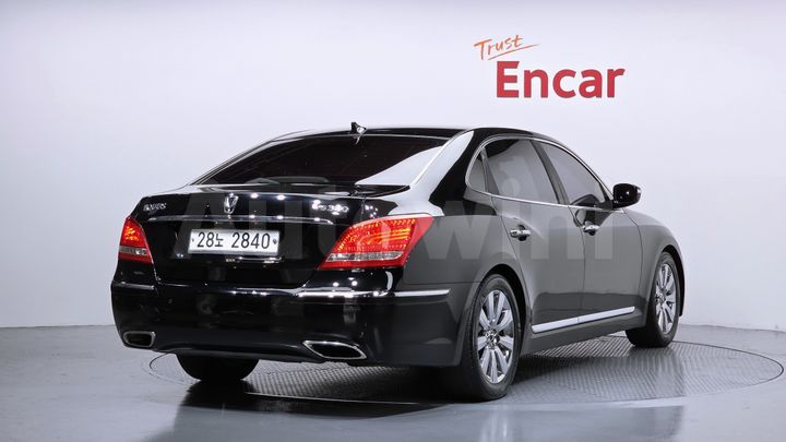 Hyundai Equus 2012 — 3