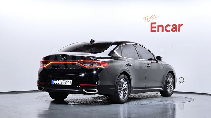 Hyundai Grandeur 2017 — 2