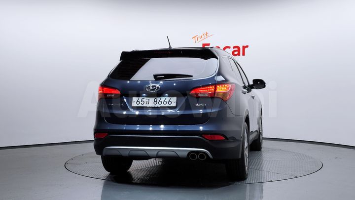 Hyundai SantaFe 2015 — 4