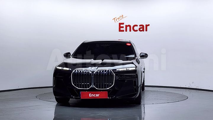 BMW 7 Series 2023 — 3