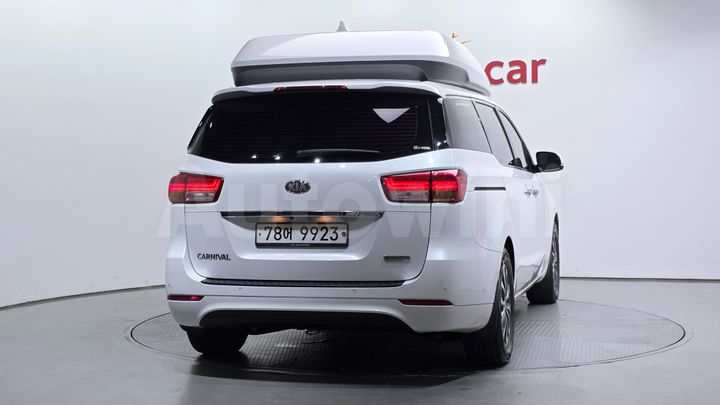Kia Carnival 2016 — 4