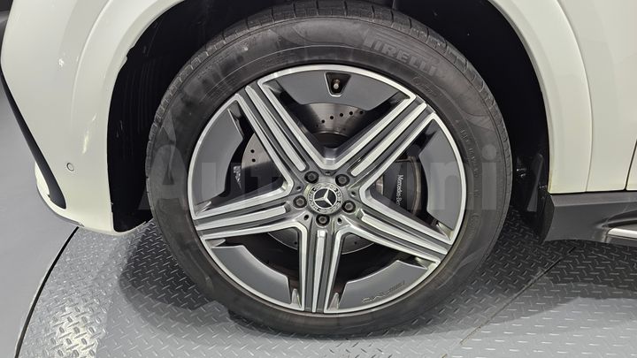 Mercedes-Benz GLE Class 2023 — 5