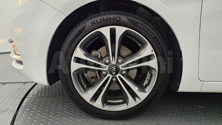 Kia K3 2015 — 5