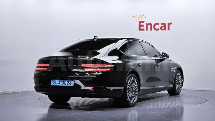 Genesis G80 2022 — 3