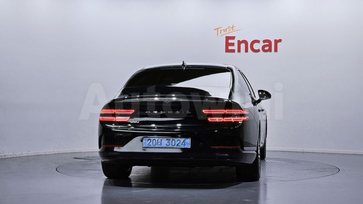 Genesis G80 2022 — 5